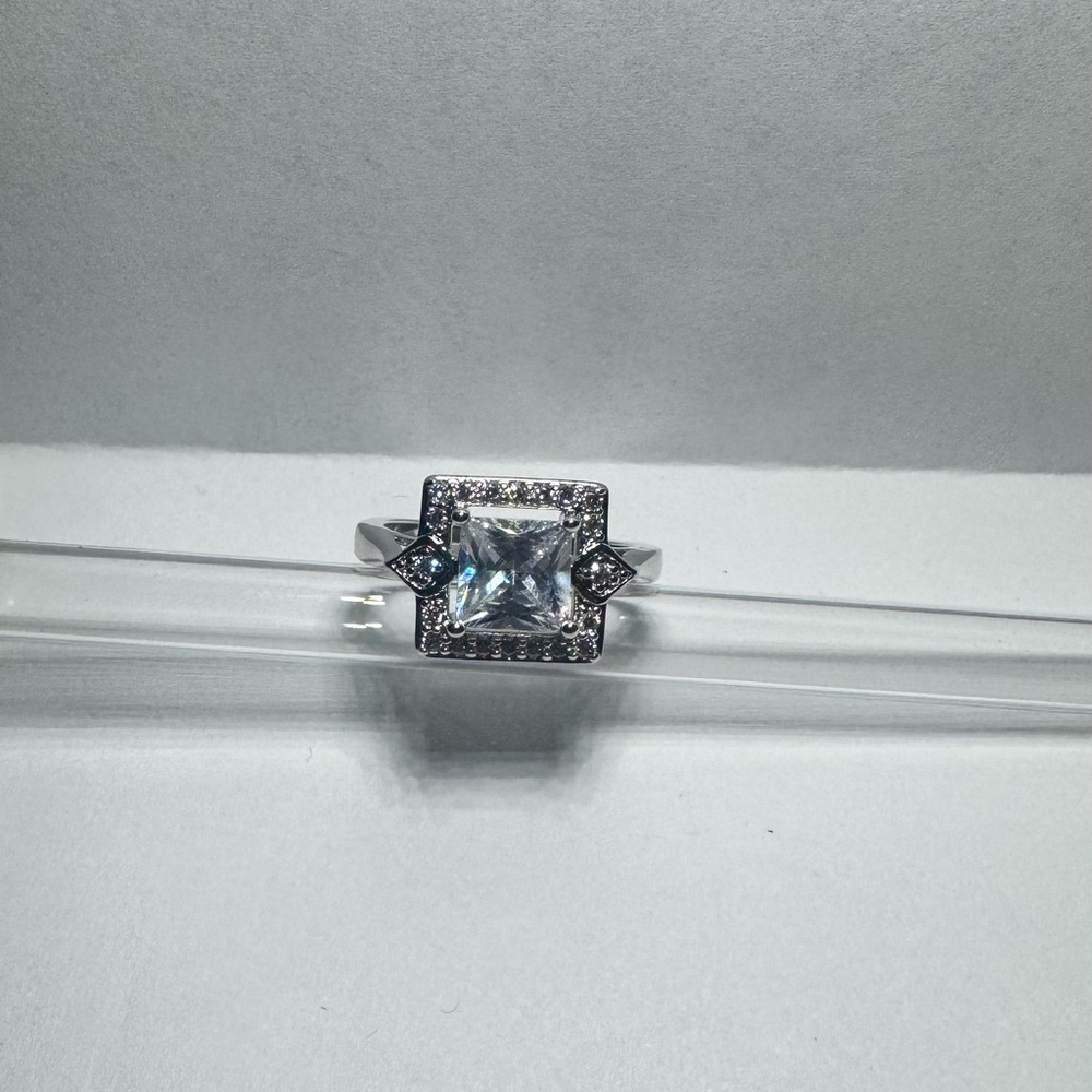 Elegant Silver Square-Cut Ring